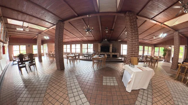 Reštaurácia – Hotel Armales